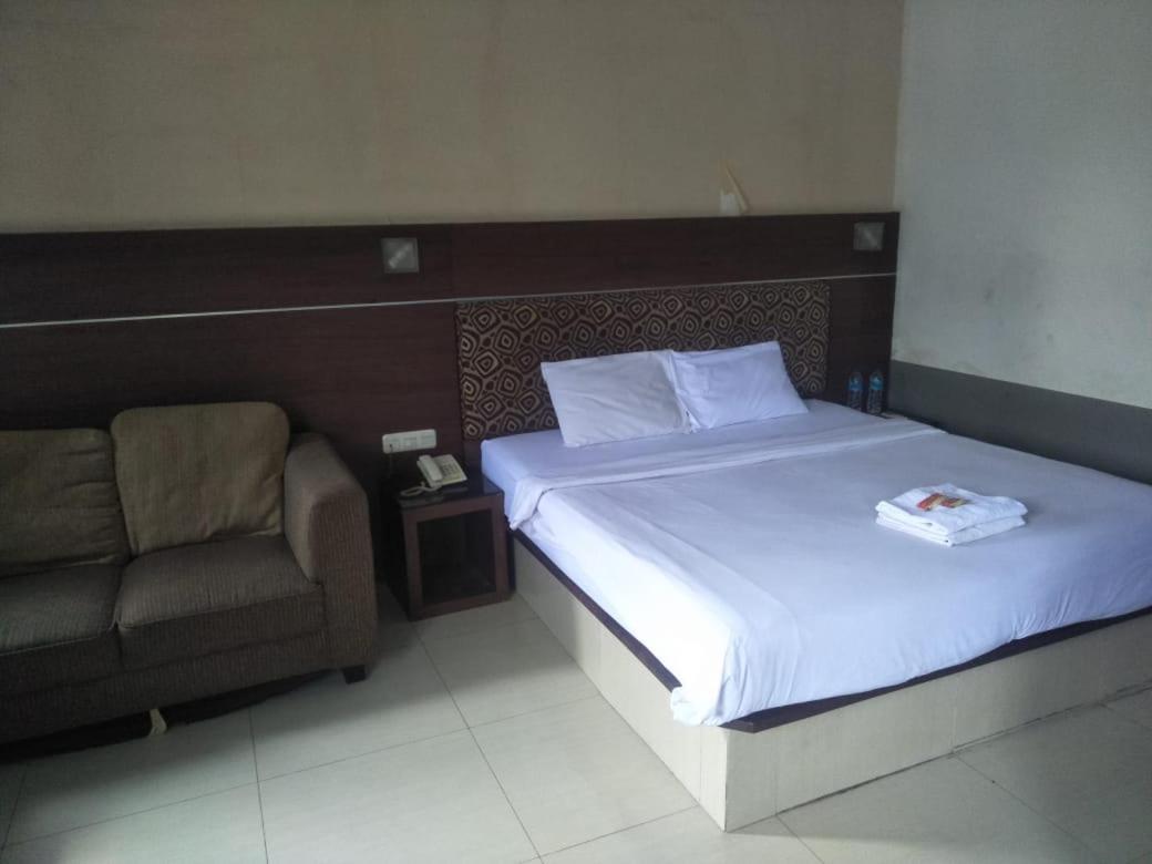 Penthouse Hotel Jakarta Eksteriør bilde