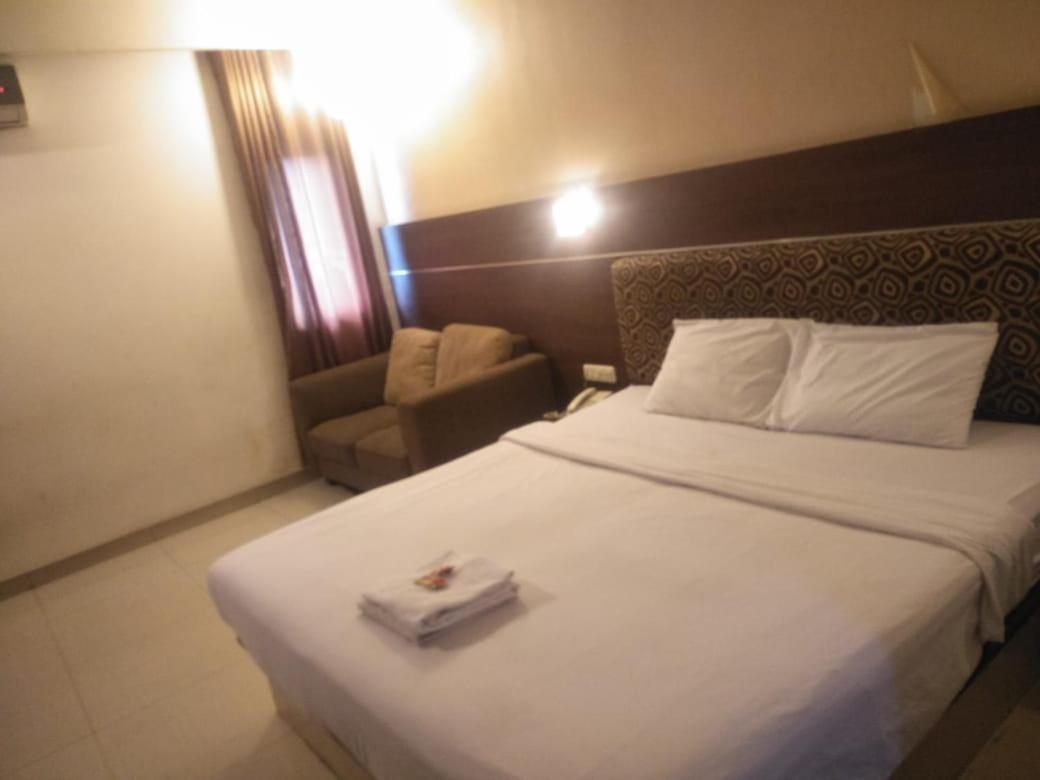 Penthouse Hotel Jakarta Eksteriør bilde